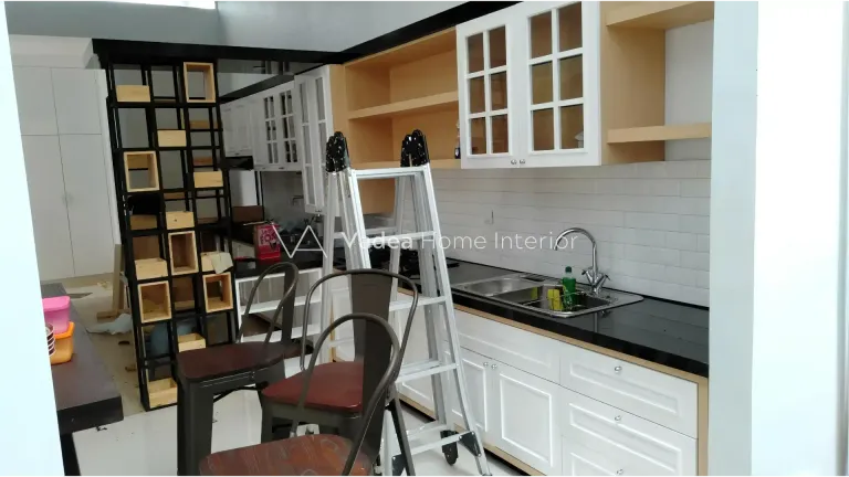 Proses Pemasangan Interior Kitchen Set Custom